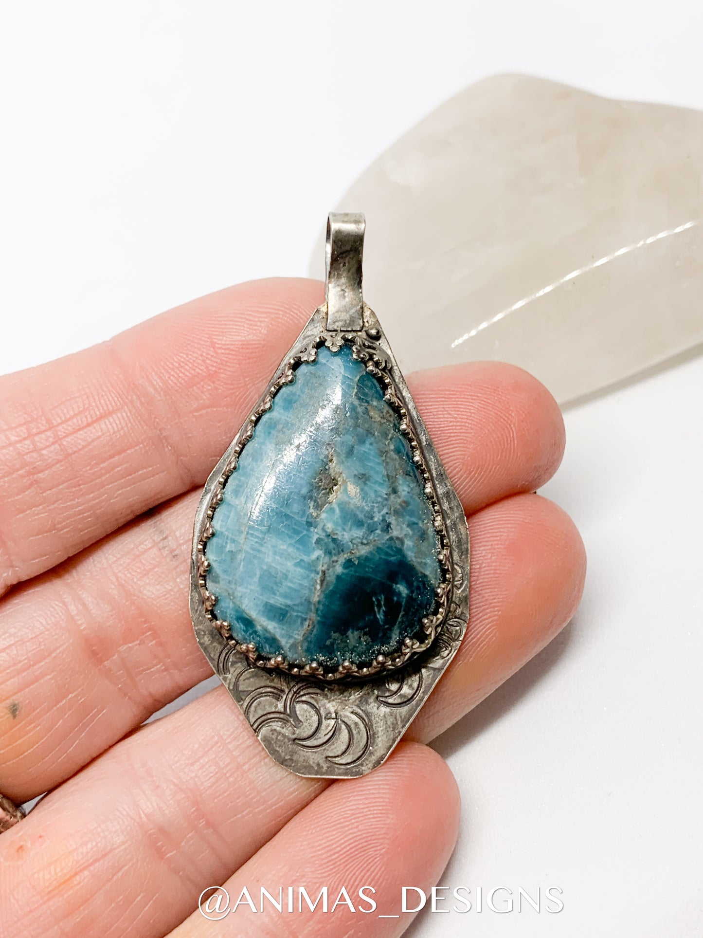 Shattuckite is a stone of intuition, mediumship, and psychic abilities.mystical jewelry